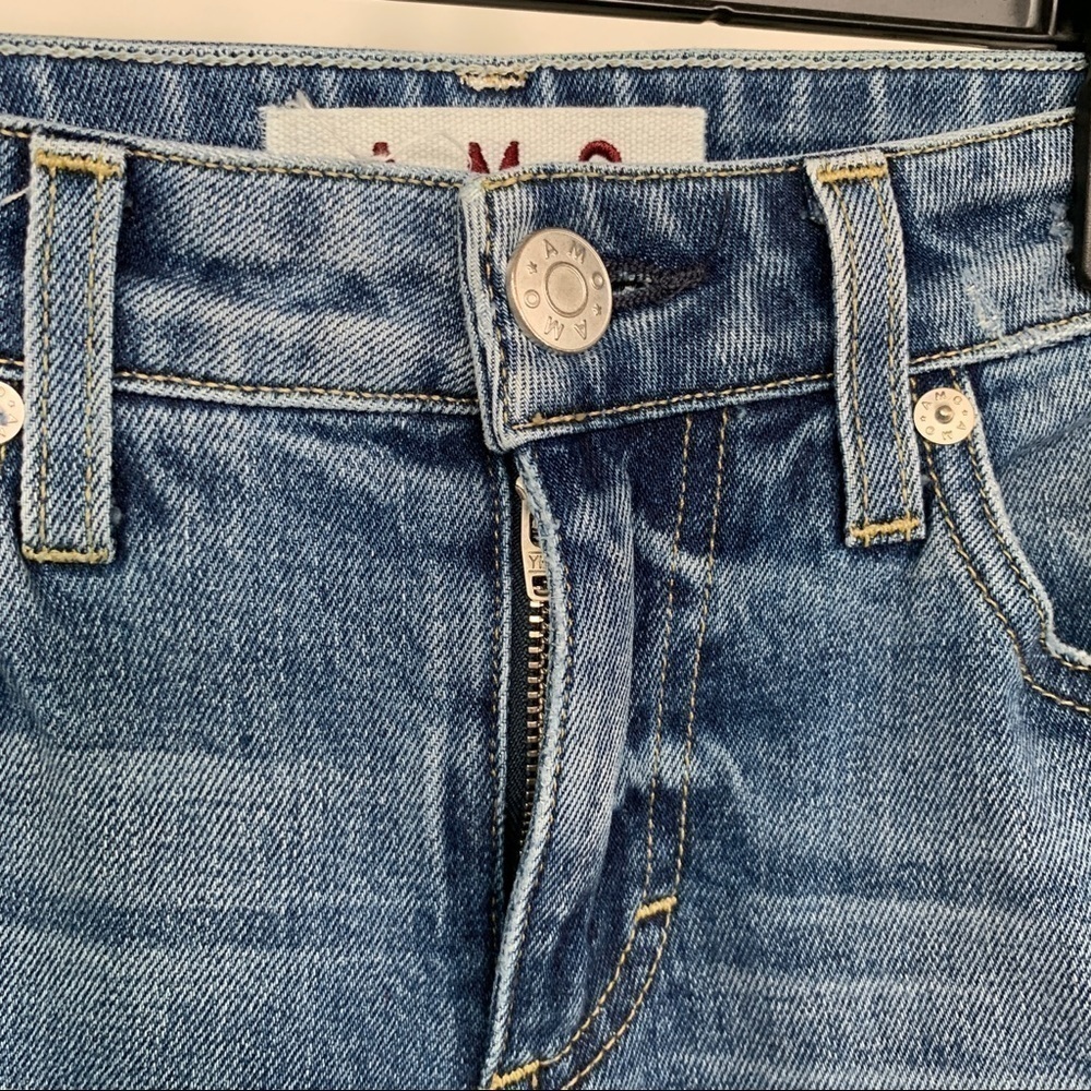 AMO‎ Distressed Jeans Size 26 - Picture 2 of 6